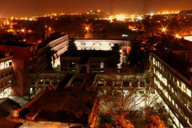 Old Boys Hostel,Maulana Azad Medical College