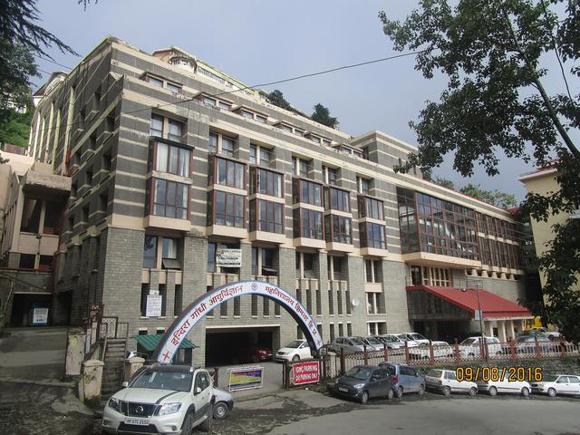 IGMC Shimla entrance