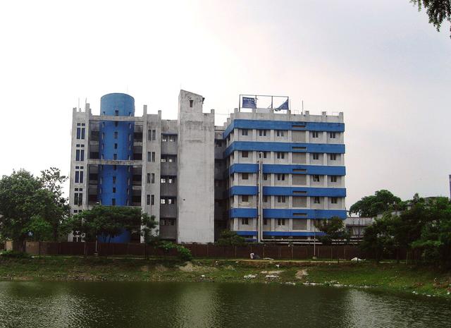 ESI Hospital, Kamarhati