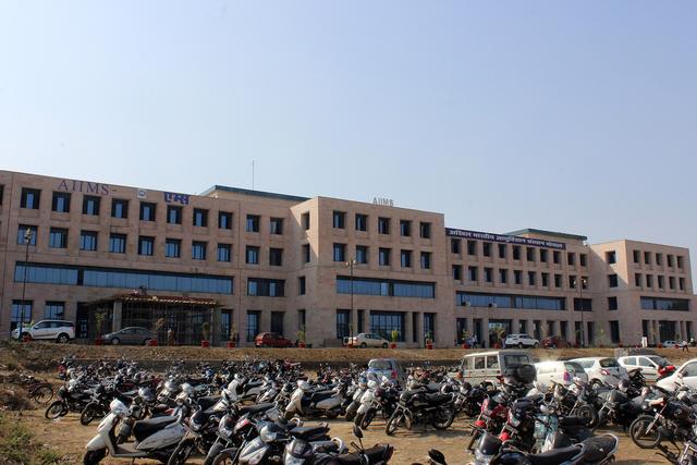 AIIMS Bhopal Building Front