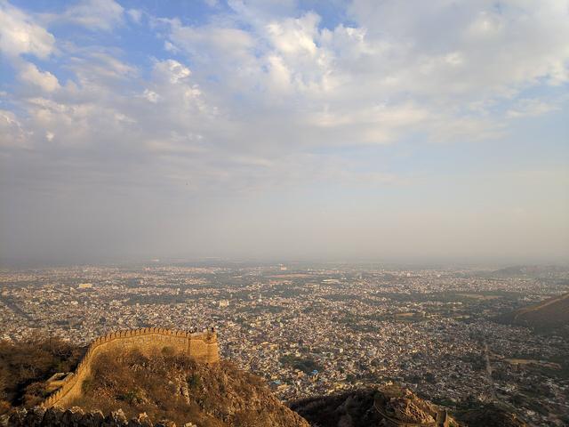 Skyline of Alwar City (Alwar, where the college is located)