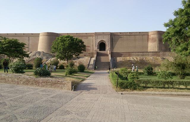 Qila Mubarak in 2015 (Bathinda, where the college is located)