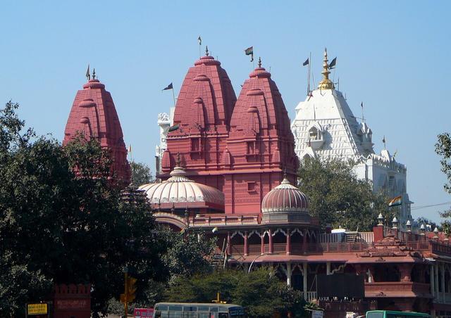 Digambar Jain Lal Mandir, Chandni Chowk, Delhi (Delhi, where the college is located)