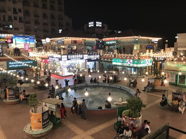 DLF Galleria, Gurgaon at Night (Gurgaon, where the college is located)