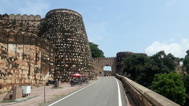 Inside the Rani Laxmibai's Jhansi Fort in Jhansi, Uttar Pradesh (Jhansi, where the college is located)