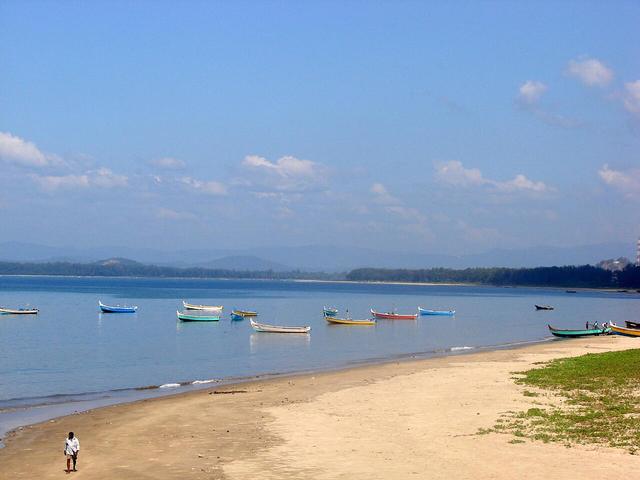 Beach at Karwar, Karnataka, India (Karwar, where the college is located)