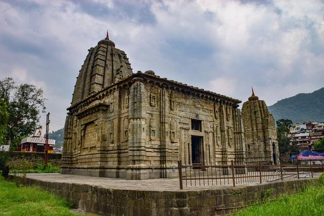 Panchvaktra Temple, Mandi (SIDE VIEW) (Mandi, where the college is located)