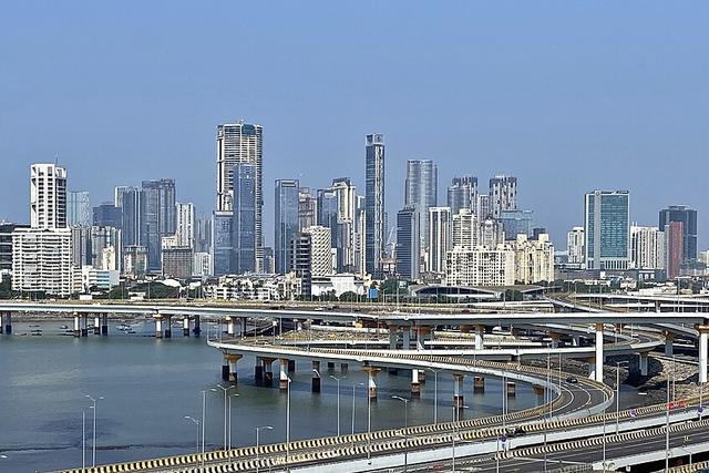 Coastal Road, Mumbai, November 2025 (cropped) (Mumbai, where the college is located)