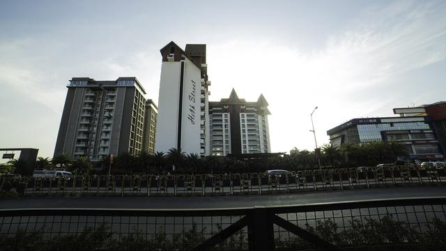High street - 150 ft Ring road Rajkot (Rajkot, where the college is located)