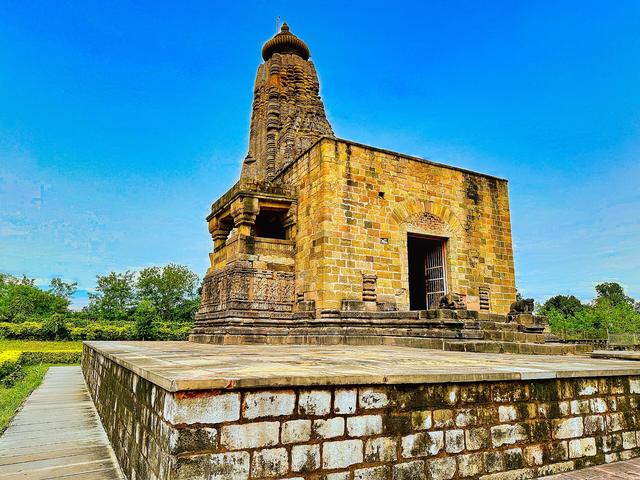 0101022 Virateshwar temple, Sohagpur, Madhya Pradesh (Shahdol, where the college is located)