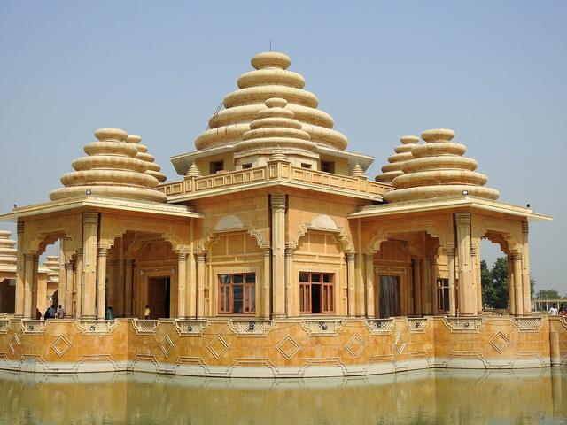 Bhagwan Valmiki Tirath Sthal (Sri Amritsar, where the college is located)