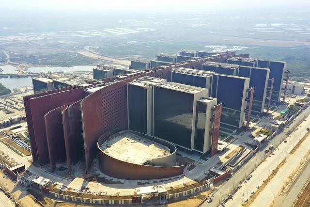Surat Diamond Bourse Aerial View (Surat, where the college is located)