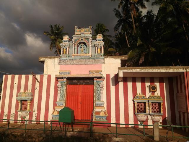Anumandharaayapperumaal temple Close View- Anumanthanpatty (Theni, where the college is located)