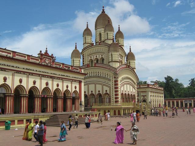 Dakhineshwar Temple beside the Hoogly, West Bengal (West Bengal, where the college is located)