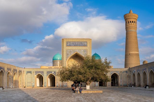 Po-i-Kalyan, Bukhara